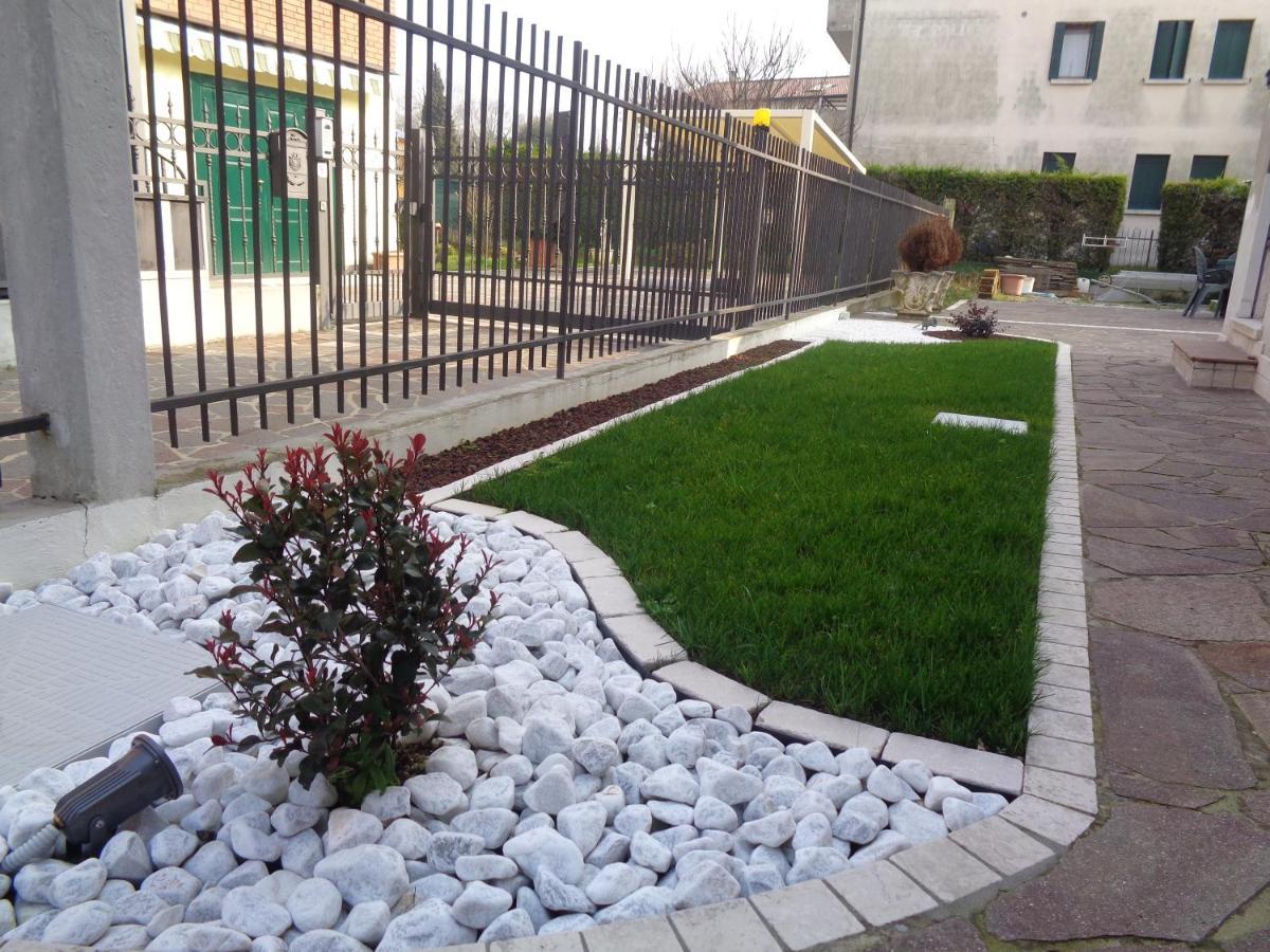 Casa Di Chiara Vicino Venezia E Aeroporto Vce Apartment Кампалто Екстериор снимка