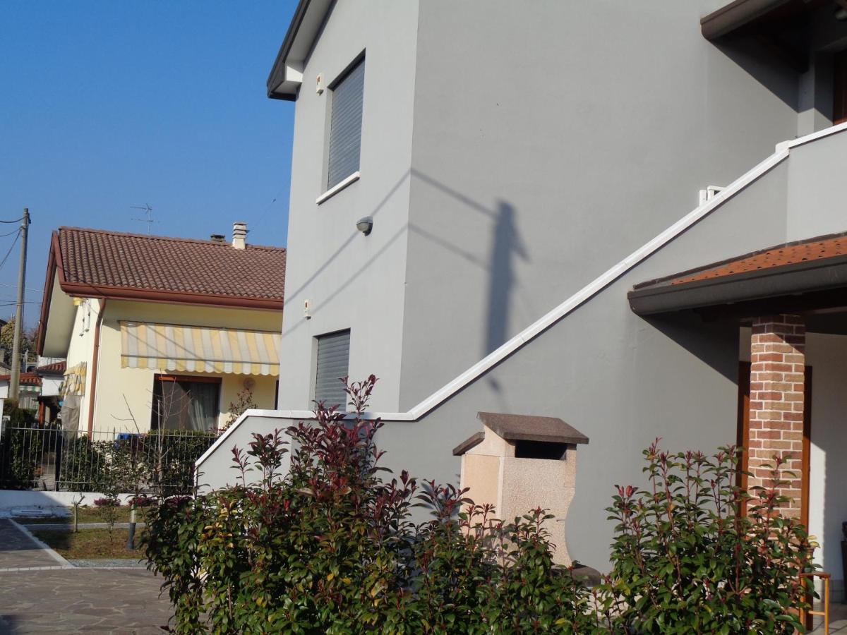 Casa Di Chiara Vicino Venezia E Aeroporto Vce Apartment Кампалто Екстериор снимка